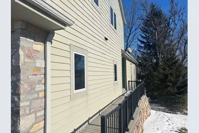 460/460A  Cottonwood Ave, Hartland, WI 53029 - Photo 6