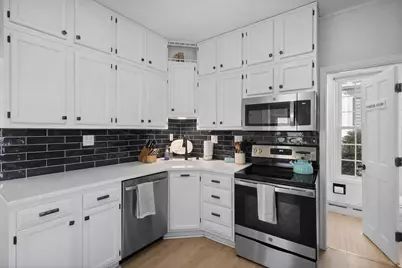 118 E Van Buren St, Port Washington, WI 53074 - Photo 6