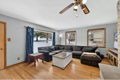 1150  Parkway Dr, Brookfield, WI 53005 - Photo 8