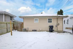 1617 Ohio St, Racine, WI 53405 - Photo 24