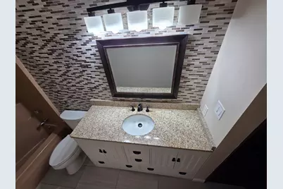 2403  Cross Creek Dr #B, Sheboygan, WI 53081 - Photo 16