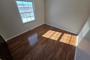 2403 Crosscreek Dr, Sheboygan, WI 53081 - Photo 14