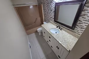 2403 Crosscreek Dr, Sheboygan, WI 53081 - Photo 16