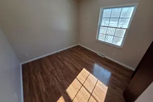 2403 Crosscreek Dr, Sheboygan, WI 53081 - Photo 12