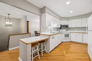 355 Havenwood Dr, Lake Geneva, WI 53147 - Photo 8