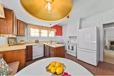 1158  Kavanaugh Pl, Wauwatosa, WI 53213 - Photo 18