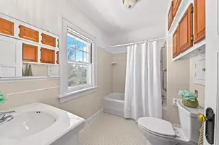 1158 Kavanaugh Pl, Wauwatosa, WI 53213 - Photo 20