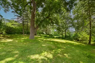 1158 Kavanaugh Pl, Wauwatosa, WI 53213 - Photo 34