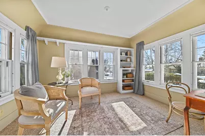 1158  Kavanaugh Pl, Wauwatosa, WI 53213 - Photo 8