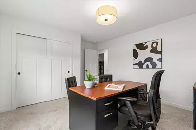 W251N2367  Valleyview Cir, Pewaukee, WI 53072 - Photo 22