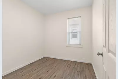 3867 E Pulaski Ave, Cudahy, WI 53110 - Photo 4