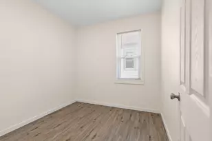 3867 E Pulaski Ave, Cudahy, WI 53110 - Photo 4