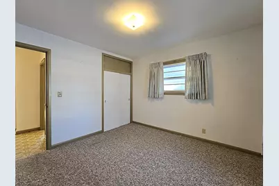 1104 S 107th St, West Allis, WI 53214 - Photo 20