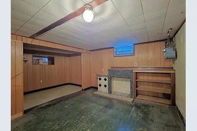 1104 S 107th St, West Allis, WI 53214 - Photo 24