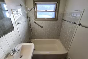 1104 S 107th St, West Allis, WI 53214 - Photo 18