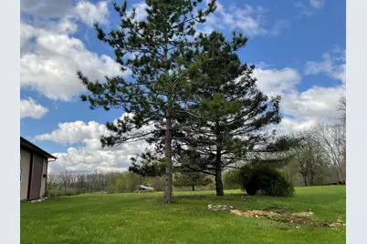 W242N4251  Swan Rd, Pewaukee, WI 53072 - Photo 22