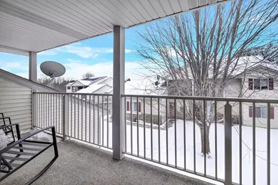 936  Roseland Dr #1, Kewaskum, WI 53040 - Photo 2