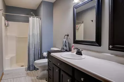 936  Roseland Dr #1, Kewaskum, WI 53040 - Photo 10