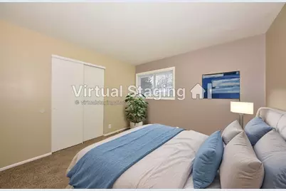 1010  Sunset Ridge Dr, West Bend, WI 53090 - Photo 26