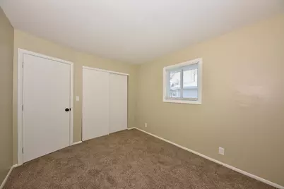 1010  Sunset Ridge Dr, West Bend, WI 53090 - Photo 28