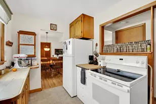 W150S6441 Spring Ln, Muskego, WI 53150 - Photo 8