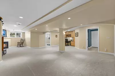 N54W16684  Ravenwood Dr, Menomonee Falls, WI 53051 - Photo 30