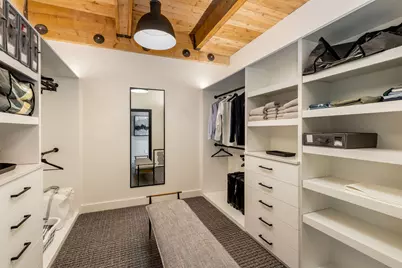 601 E Erie St #316, Milwaukee, WI 53202 - Photo 32