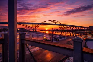 601 E Erie St, Milwaukee, WI 53202 - Photo 2