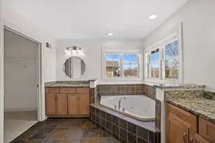 N37W22910 Wyndemere Dr, Pewaukee, WI 53072 - Photo 20