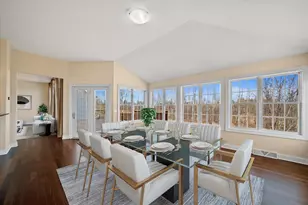 N37W22910 Wyndemere Dr, Pewaukee, WI 53072 - Photo 6