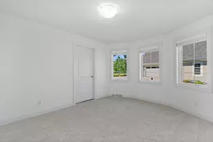 N37W22910 Wyndemere Dr, Pewaukee, WI 53072 - Photo 22