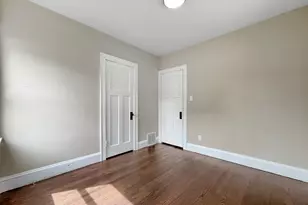 4672 N 40th St, Milwaukee, WI 53209 - Photo 12
