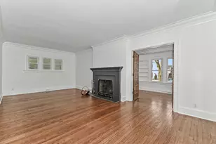 419 17th St, Racine, WI 53403 - Photo 6