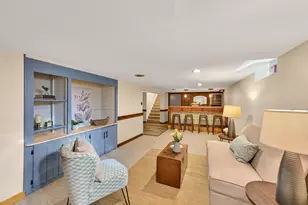 2472 N 73rd St, Wauwatosa, WI 53213 - Photo 22