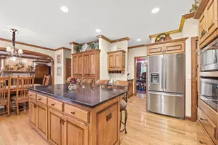 2820 Norman Dr, Brookfield, WI 53045 - Photo 16