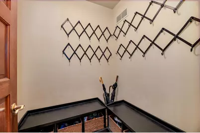 2820  Norman Dr, Brookfield, WI 53045 - Photo 22