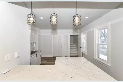 5327 W Wright St, Milwaukee, WI 53210 - Photo 12