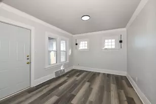 5327 W Wright St, Milwaukee, WI 53210 - Photo 2