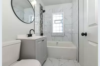 5327 W Wright St, Milwaukee, WI 53210 - Photo 14