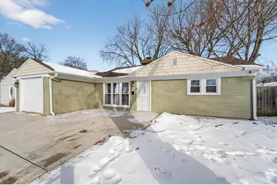 5720 W Thurston Ave, Milwaukee, WI 53218 - Photo 2