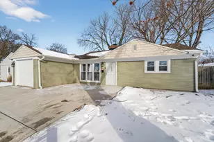 5720 W Thurston Ave, Milwaukee, WI 53218 - Photo 2