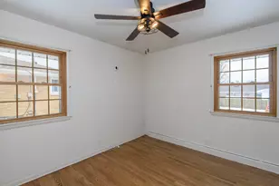 7028 W Crawford Ave, Milwaukee, WI 53220 - Photo 18