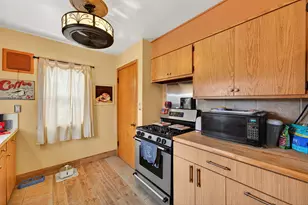 7849 Pershing Blvd, Kenosha, WI 53142 - Photo 16