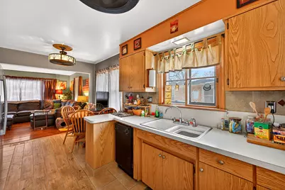 7849  Pershing Blvd, Kenosha, WI 53142 - Photo 14