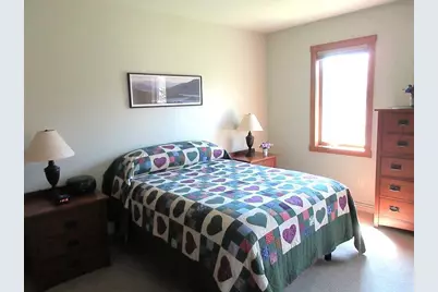 1619  Sandstone Ln, Howards Grove, WI 53083 - Photo 14