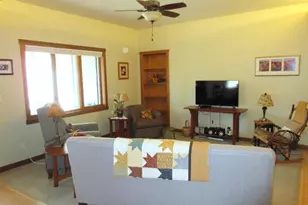 1619 Sandstone Ln, Howards Grove, WI 53083 - Photo 4