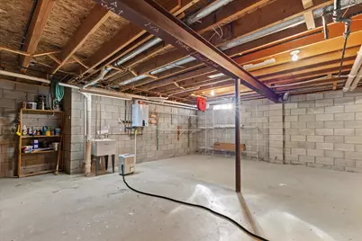 6330  Ptarmigan Rd, Racine, WI 53406 - Photo 34