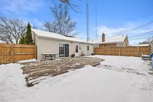 4100 Victory Ave, Racine, WI 53405 - Photo 6