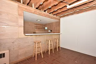 N89W15932 Cleveland Ave, Menomonee Falls, WI 53051 - Photo 14