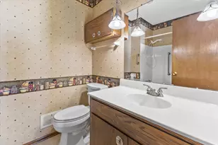 8420 22nd Ave, Kenosha, WI 53143 - Photo 14